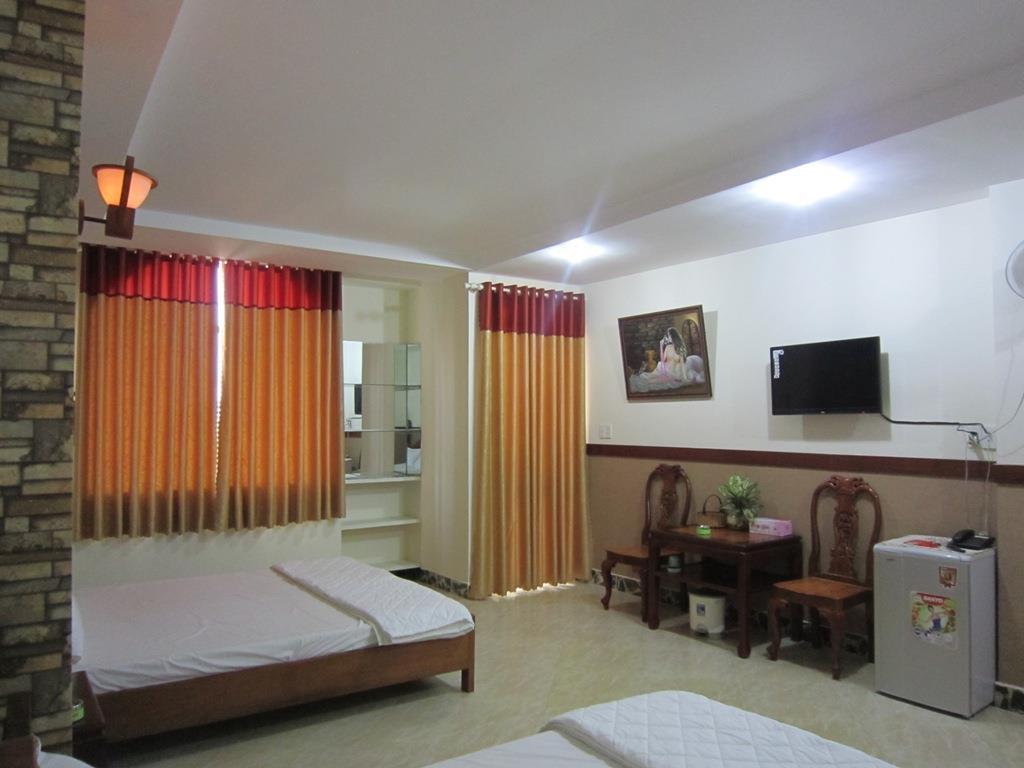 Tan Cuu Long Hotel Ho Chi Minh City Exterior photo