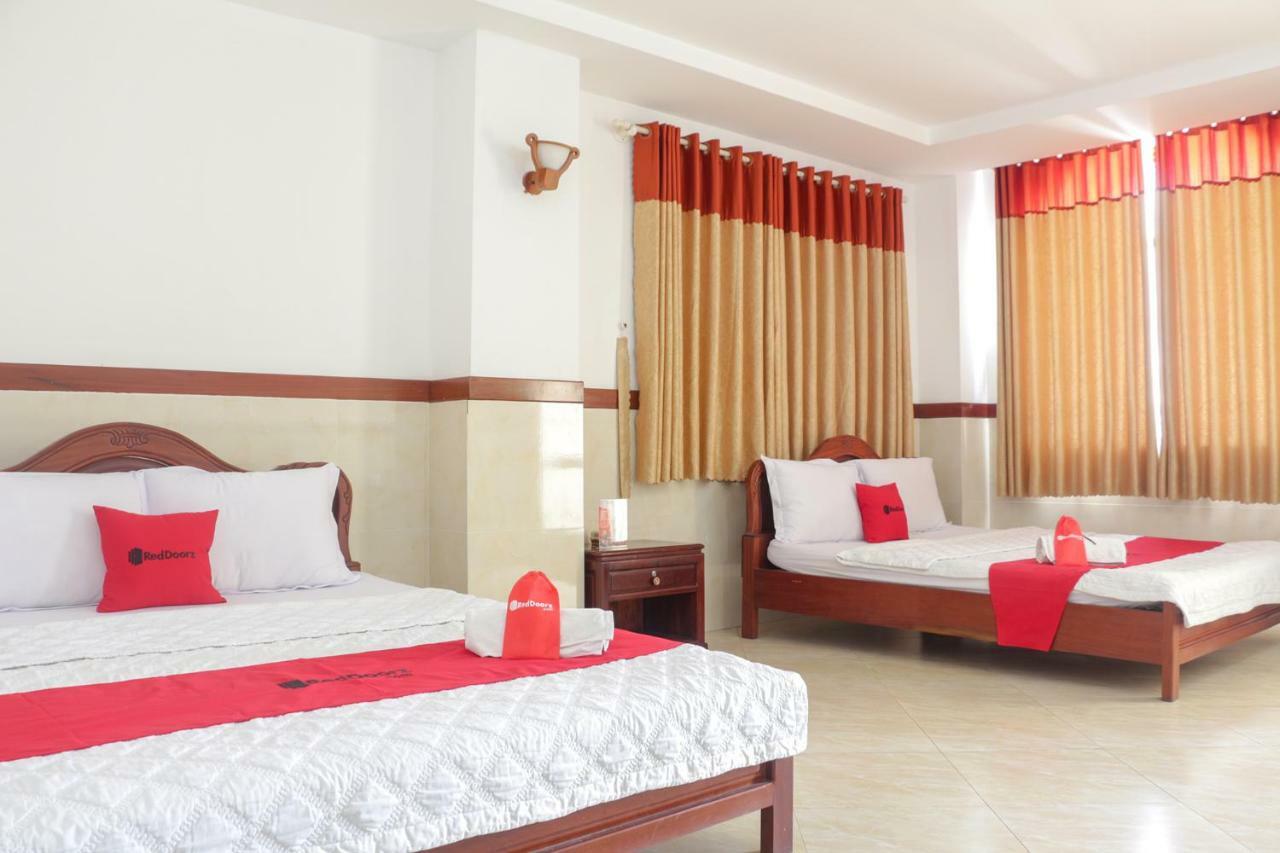 Tan Cuu Long Hotel Ho Chi Minh City Exterior photo